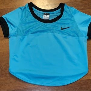 Nike crop EUC